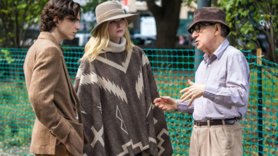Woody Allen sul set di Un giorno di pioggia a New York dirige gli attori del cast